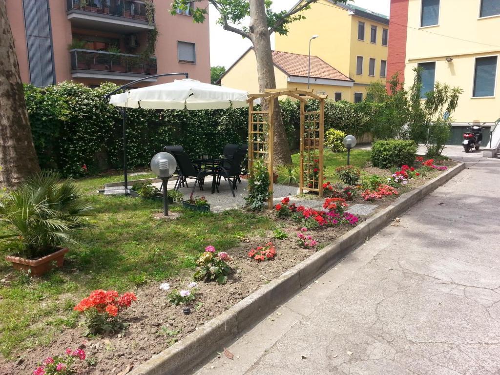 Hotel Garden Mailand Exterior foto